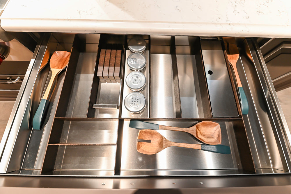 Cesar Traditional Classic Brown Cooking Station with Wolf Rangetop and Caesarstone Countertops