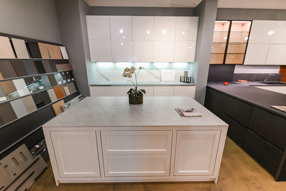 Modern White Matte & Glossy Dry Bar with Island and Dekton Countertops