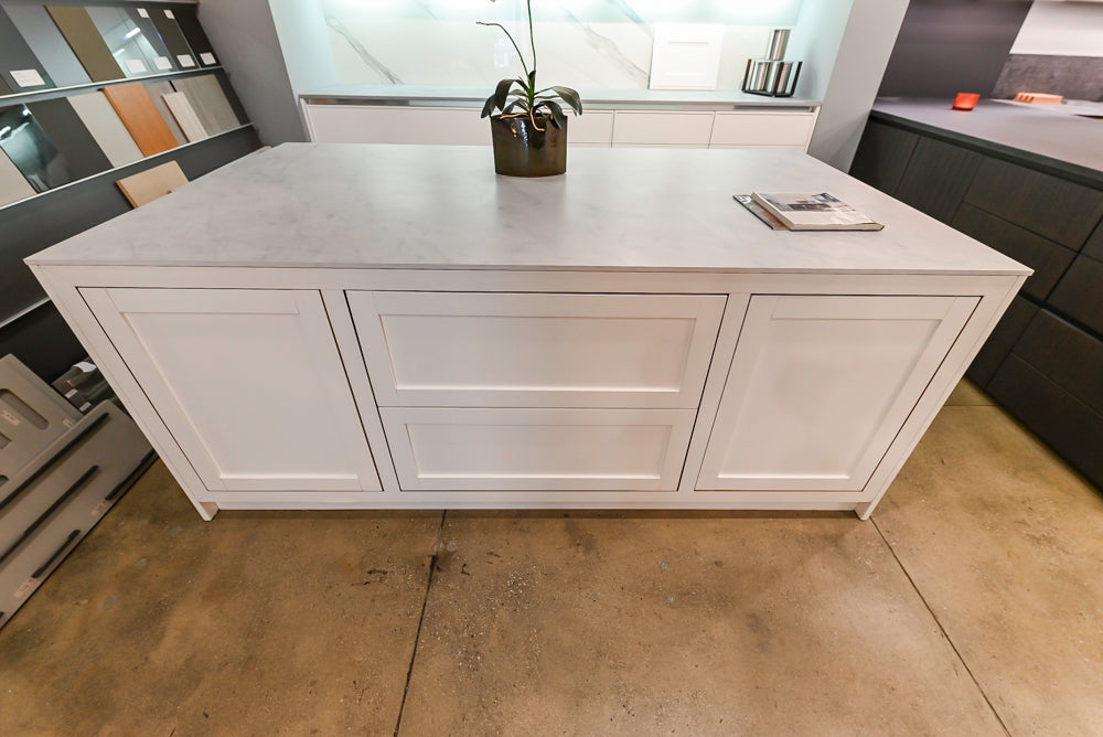 Modern White Matte & Glossy Dry Bar with Island and Dekton Countertops