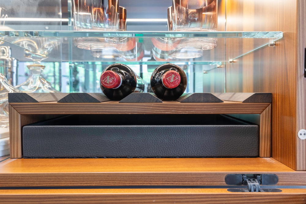 Eggersmann Schmalenbach Modern Larch Smoked Veneer with Grey Parsol Glass Entertainment System