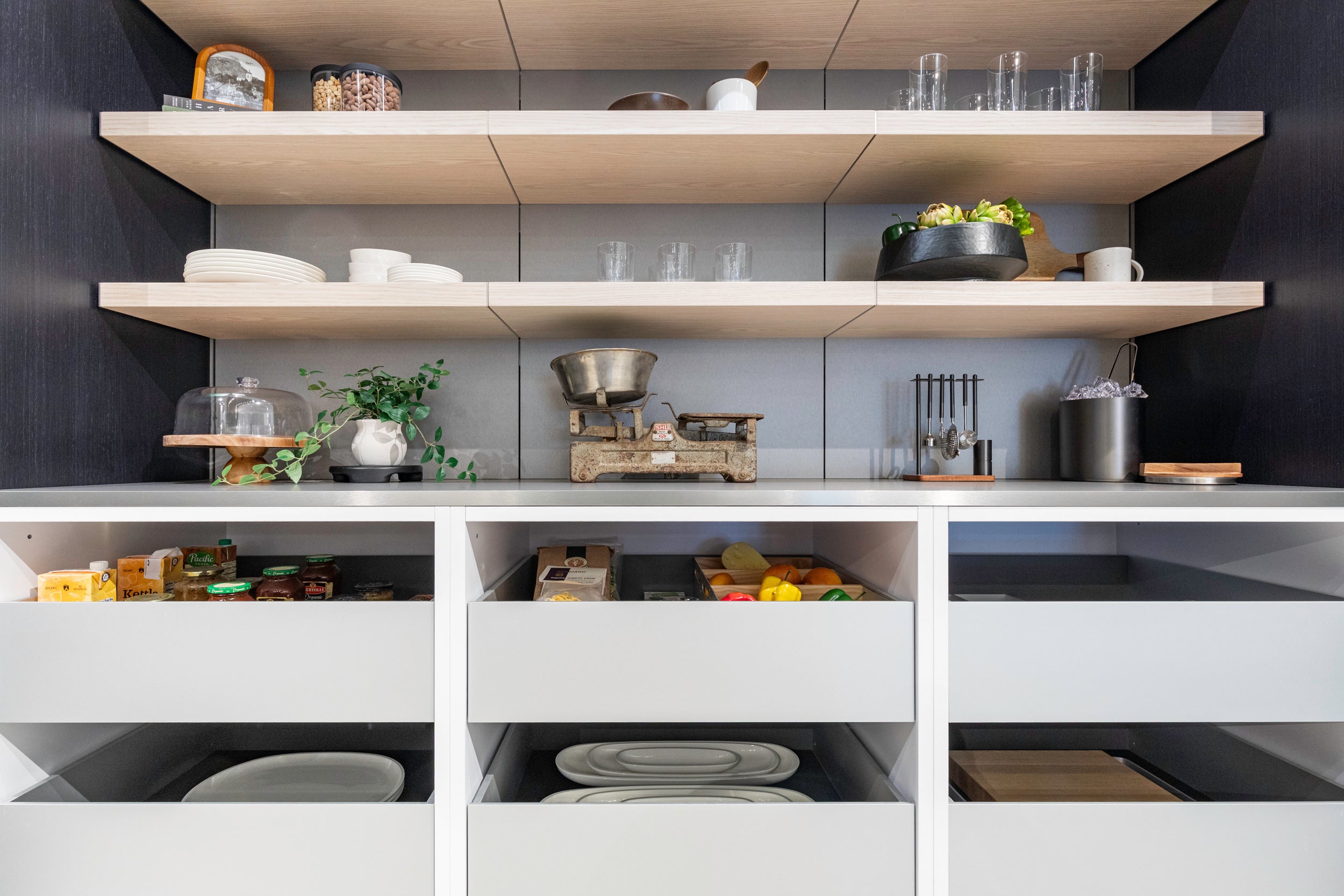 eggersmann E-Line Graphite Black Bi-Fold Pocket Door Pantry Wall