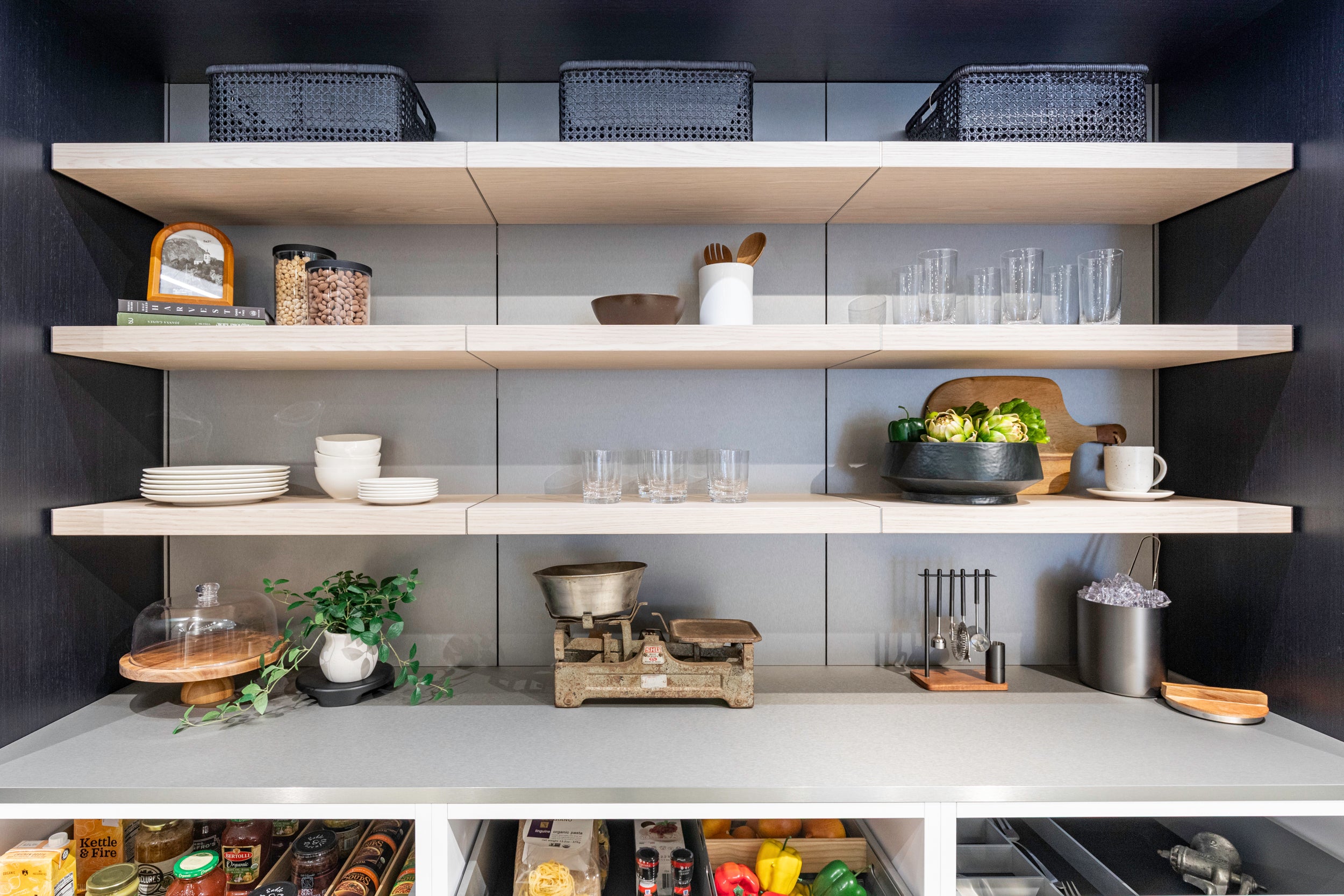 eggersmann E-Line Graphite Black Bi-Fold Pocket Door Pantry Wall