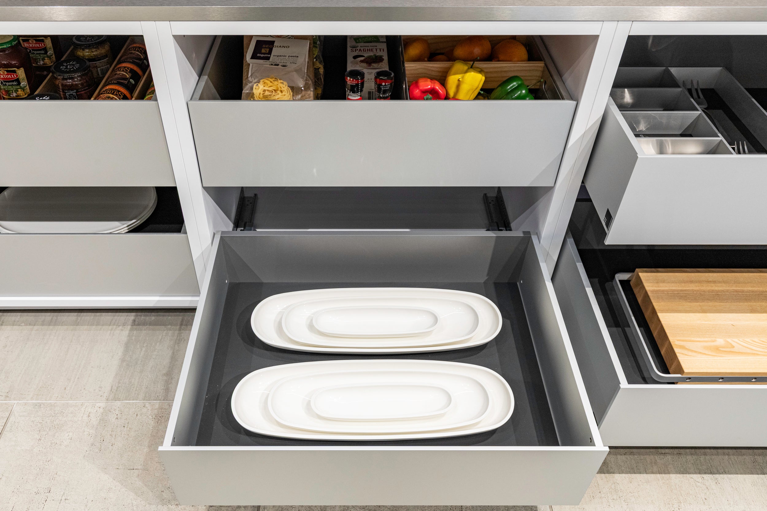 eggersmann E-Line Graphite Black Bi-Fold Pocket Door Pantry Wall