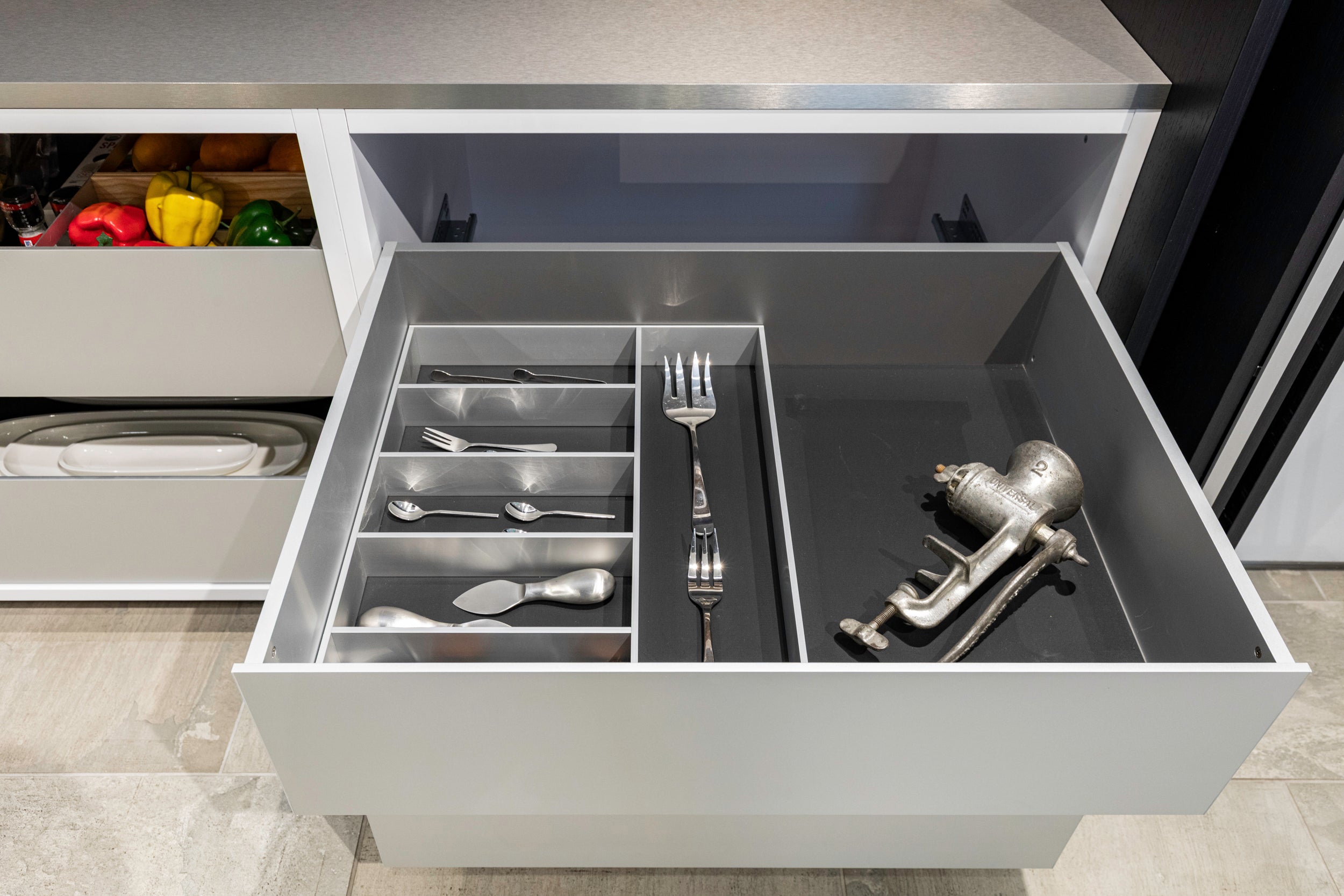 eggersmann E-Line Graphite Black Bi-Fold Pocket Door Pantry Wall