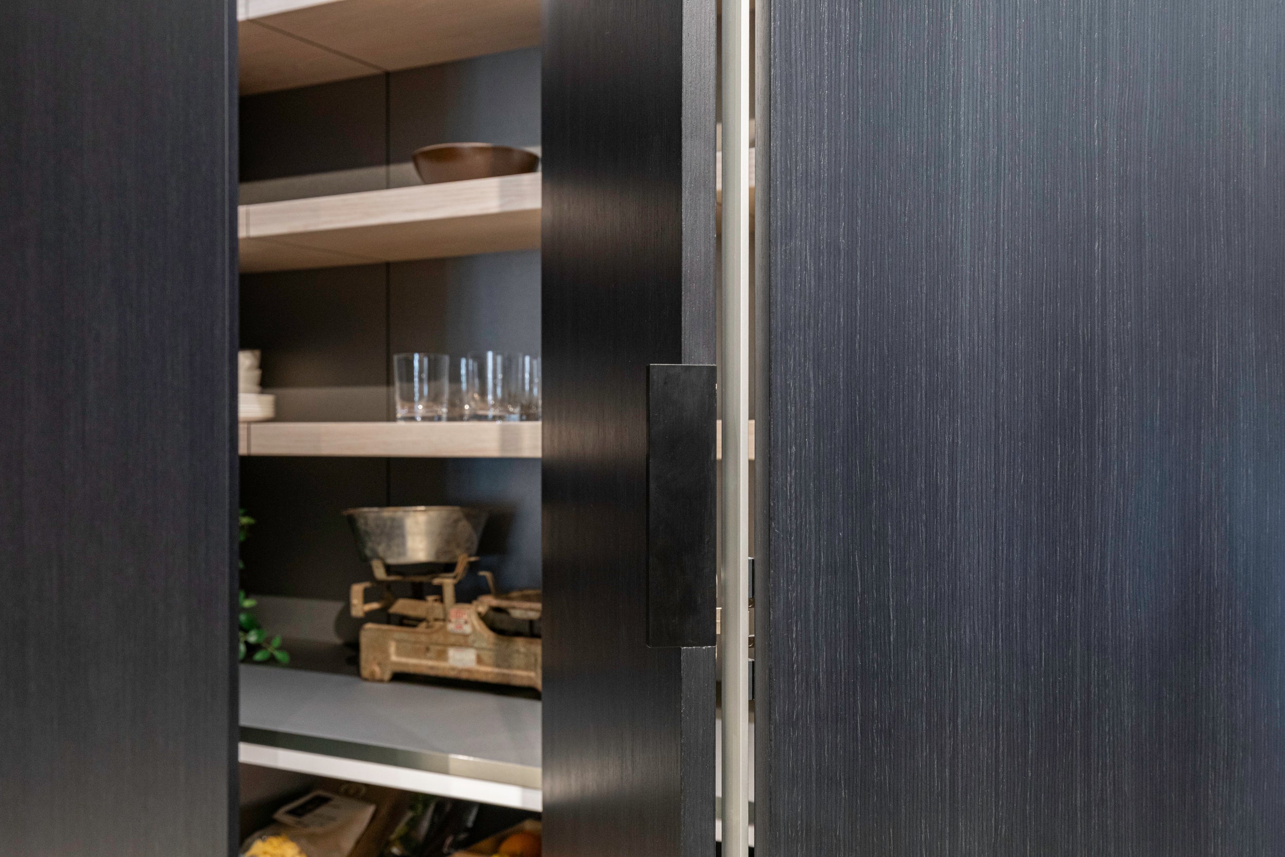 eggersmann E-Line Graphite Black Bi-Fold Pocket Door Pantry Wall