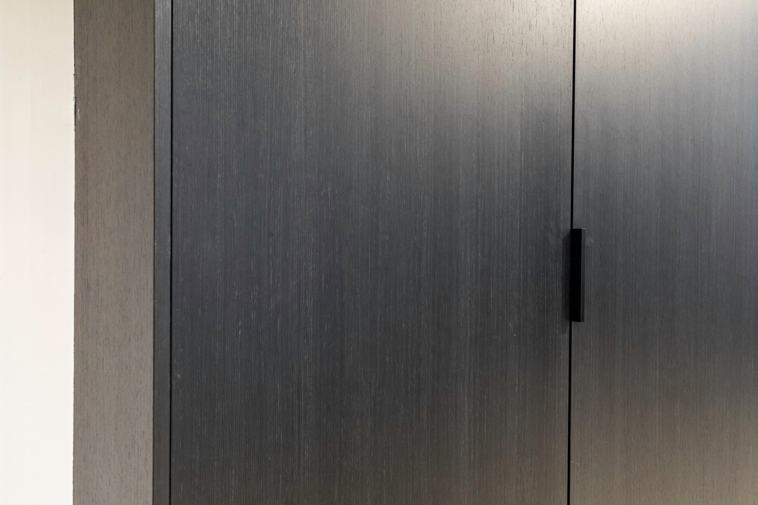 eggersmann E-Line Graphite Black Bi-Fold Pocket Door Pantry Wall
