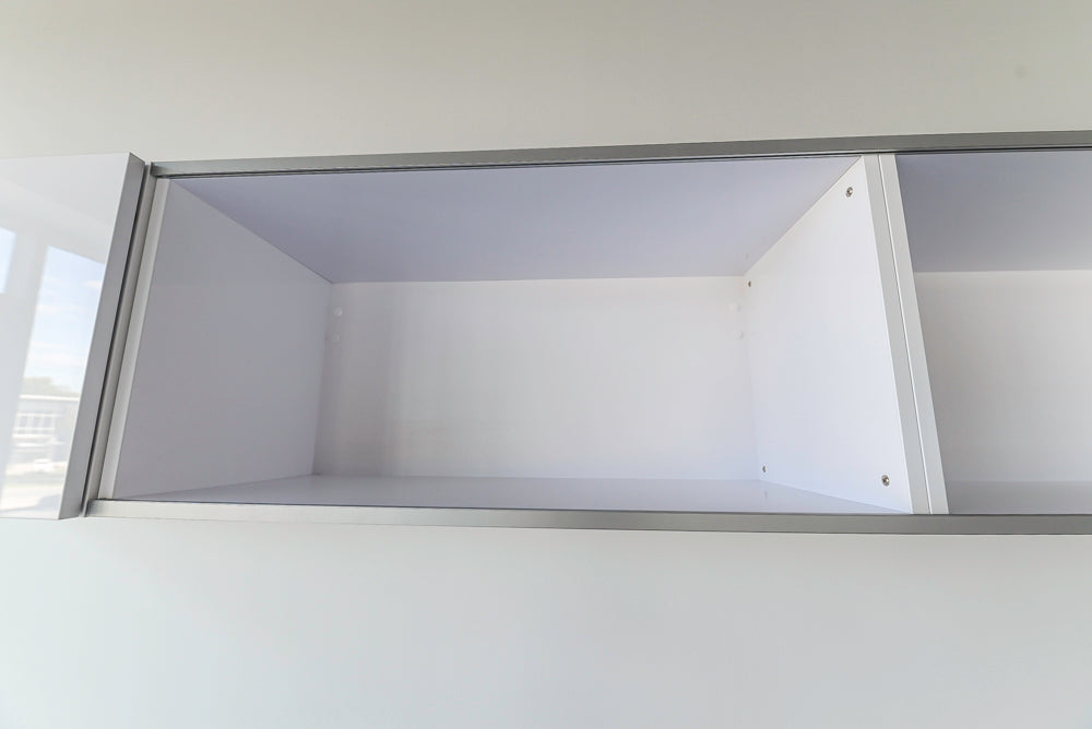 Häcker Modern Glossy White Kitchen with Island and Black Quartz Countertop