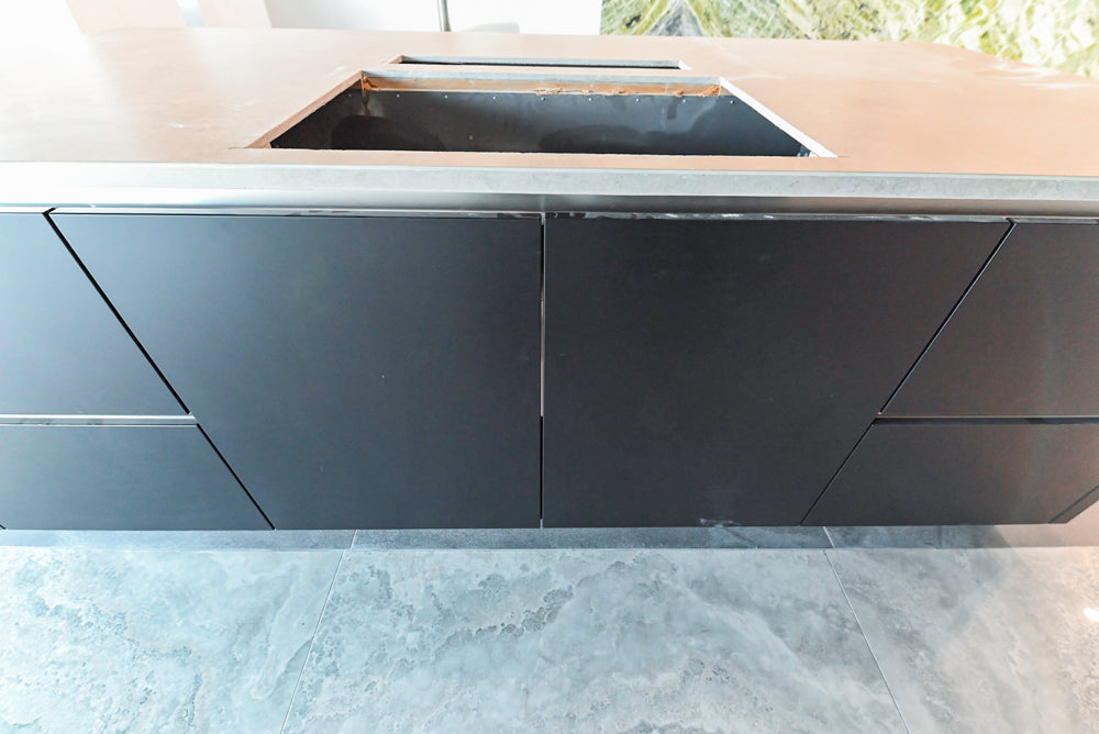 Häcker Modern Matte Black Island with Storage