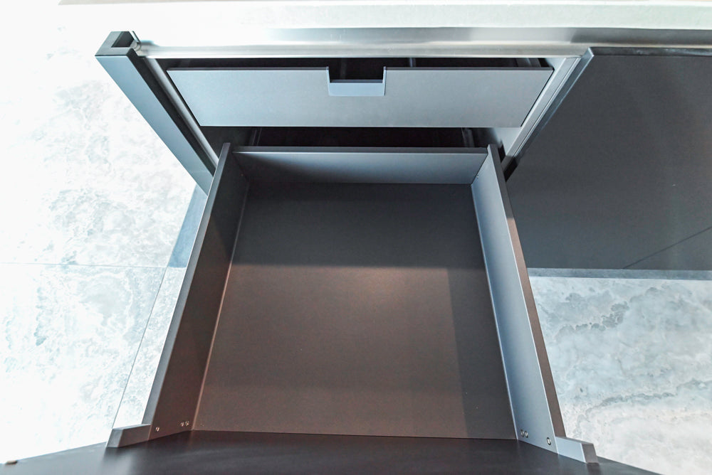 Häcker Modern Matte Black Island with Storage