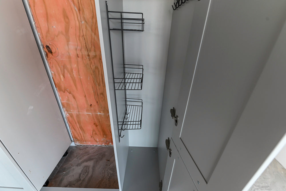 Häcker Transitional Light Grey Kitchen with Dark Grey Island and White Quartz Countertops