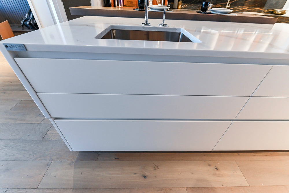 Composit Modern White & Brown Wood Veneer Kitchen with Enigma Countertops and Wolf Cooktop