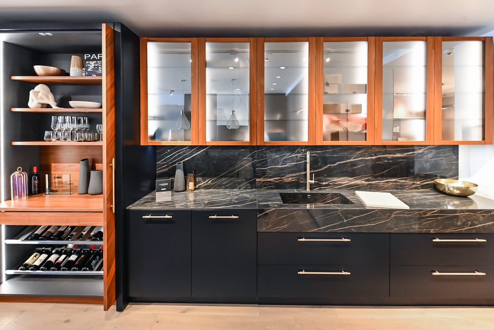 Composit Modern Two Toned Butler's Pantry with Quartz Countertop and Sink