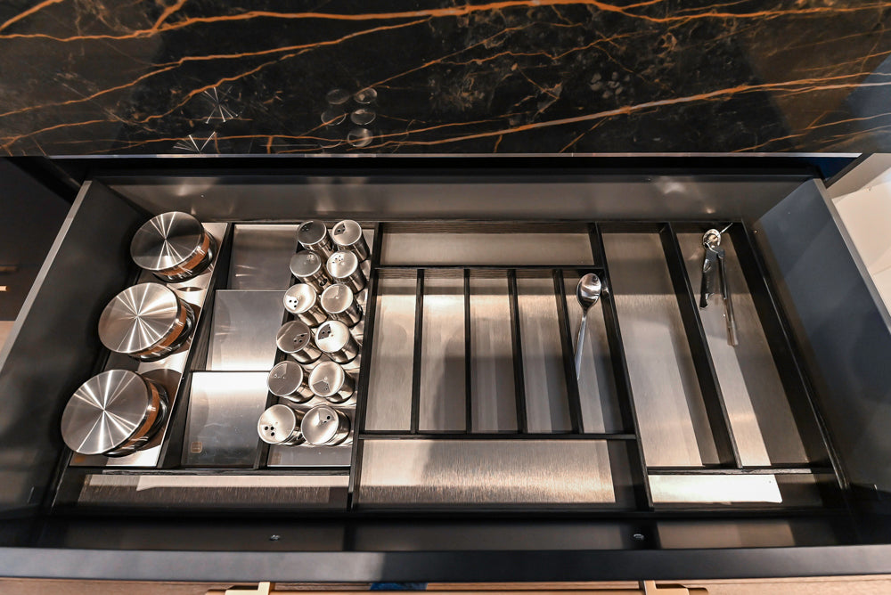 Composit Modern Two Toned Butler's Pantry with Quartz Countertop and Sink