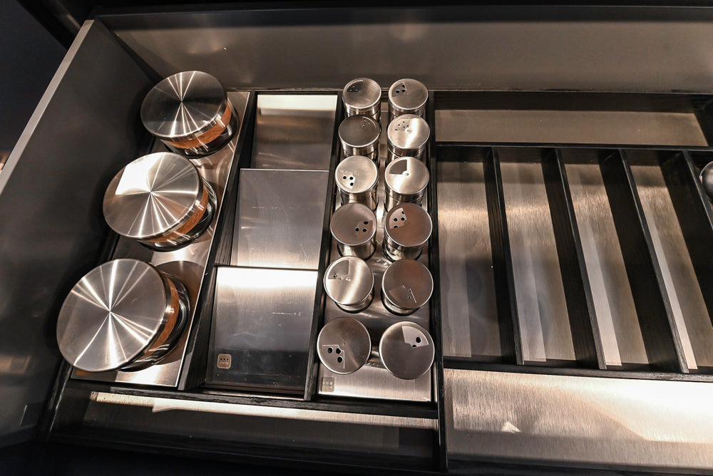 Composit Modern Two Toned Butler's Pantry with Quartz Countertop and Sink