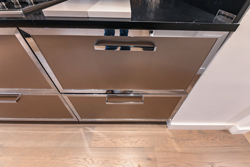 DOCA Modern Gold & Black Cooking Station with Black Quartz Countertops