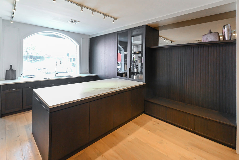 DOCA Modern Classic Brown Wood Veneer Kitchen Cabinets with Neolith Countertops