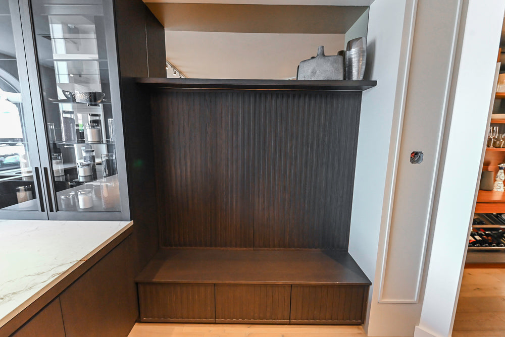 DOCA Modern Classic Brown Wood Veneer Kitchen Cabinets with Neolith Countertops