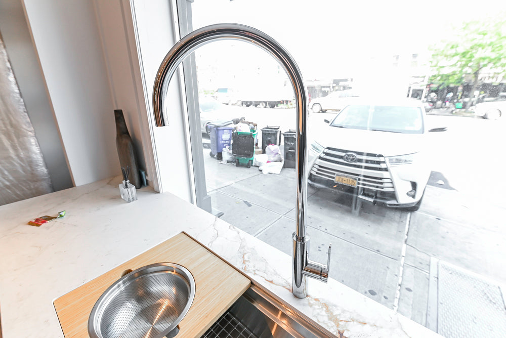 DOCA Modern Classic Brown Wood Veneer Kitchen Cabinets with Neolith Countertops