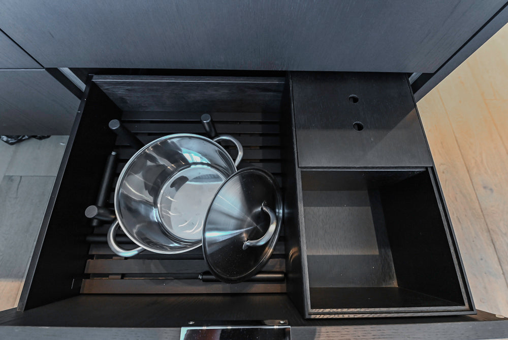 DOCA Modern Classic Brown Wood Veneer Kitchen Cabinets with Neolith Countertops