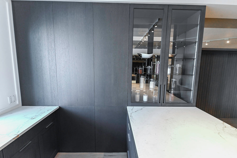 DOCA Modern Classic Brown Wood Veneer Kitchen Cabinets with Neolith Countertops