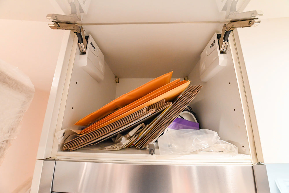 Aran Cucine Modern Built-In Desk System with White Oak Look Finish & Quartz Top