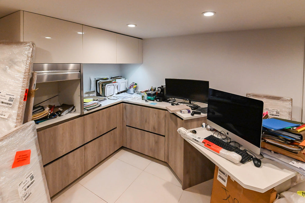 Aran Cucine Modern Built-In Desk System with White Oak Look Finish & Quartz Top
