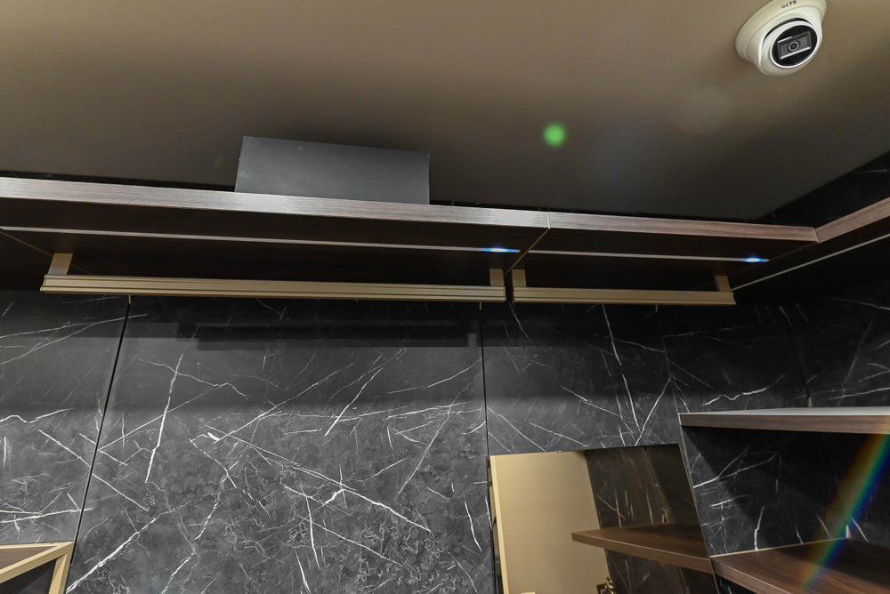 Muretti Modern Aluminum Framed Built-In Wardrobe Closet System