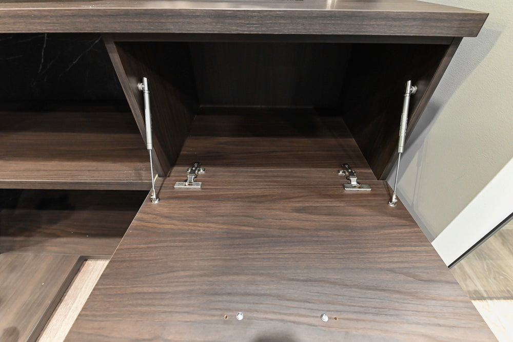 Muretti Modern Aluminum Framed Built-In Wardrobe Closet System