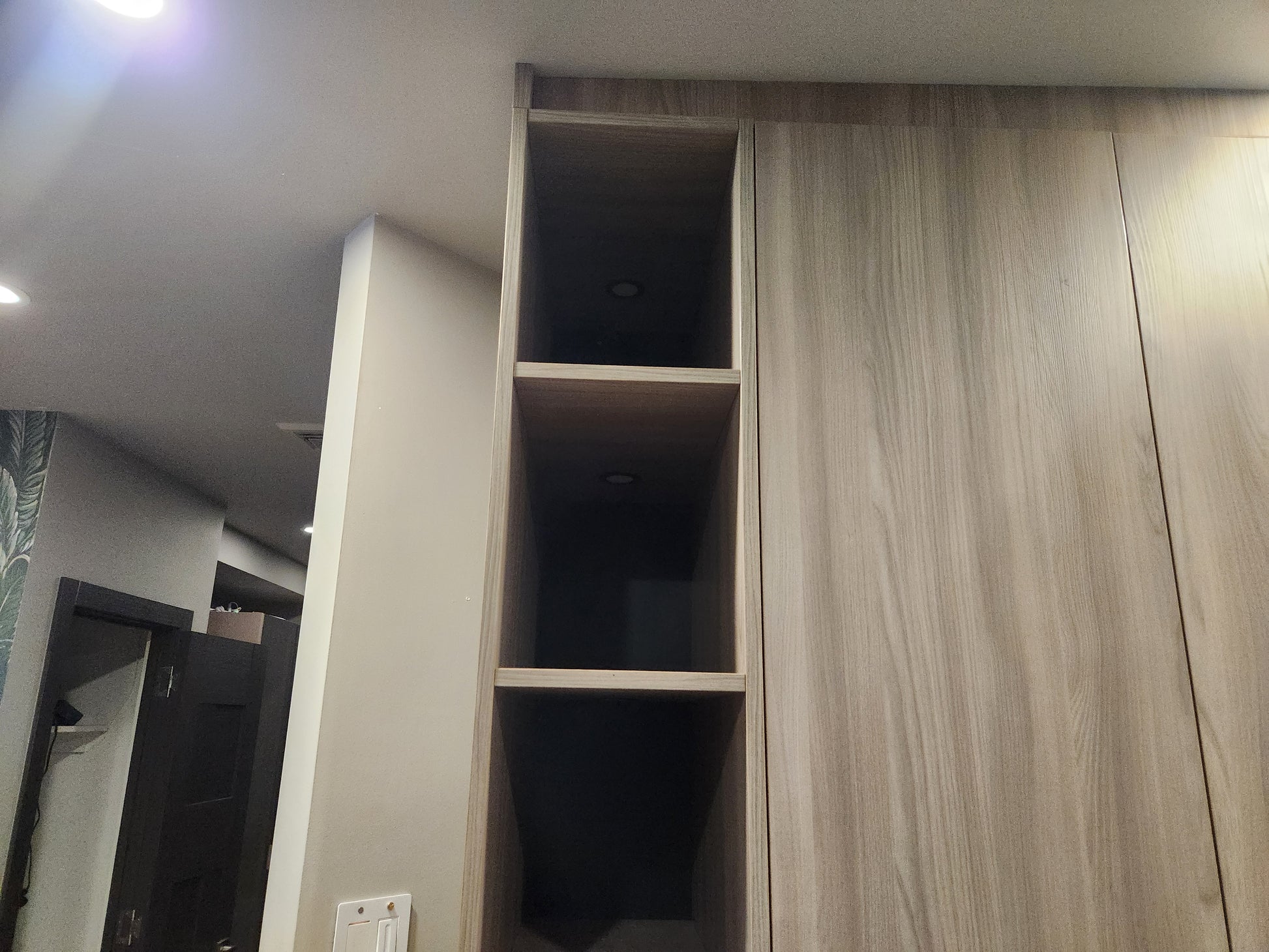 copatlife Modern Elm Biondo Veneer Pantry with Smoked Bronze Glass Cabinet