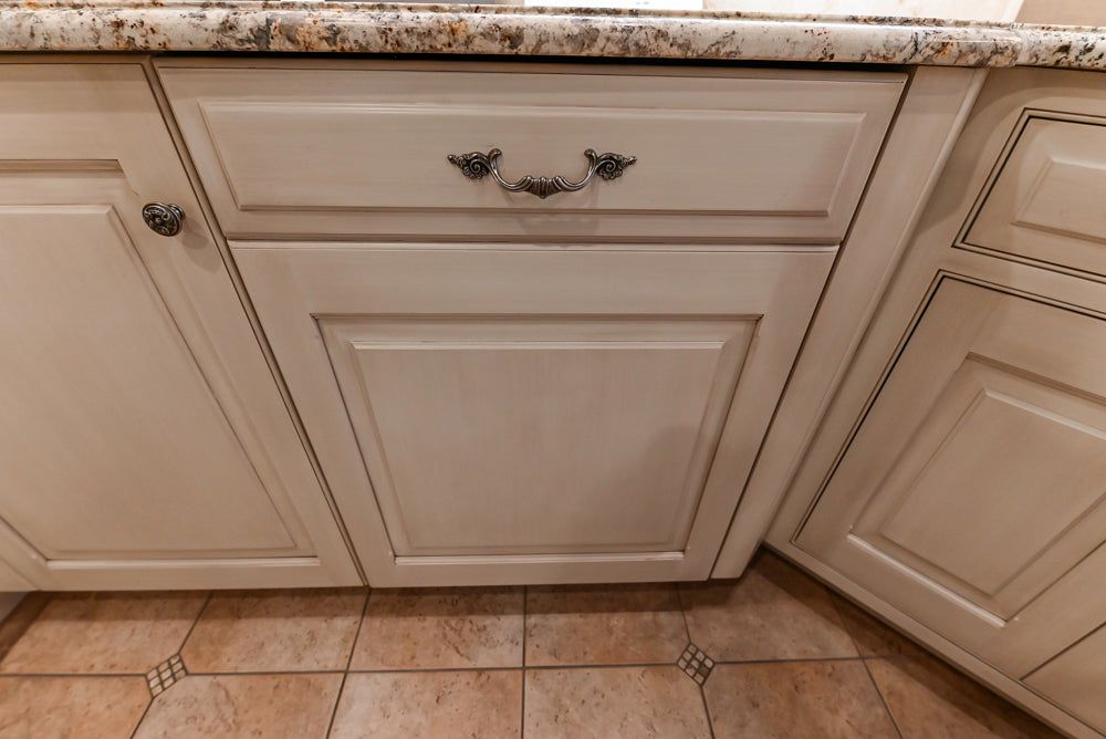Signature Custom Traditional White Kitchen with Granite Countertops and Appliances