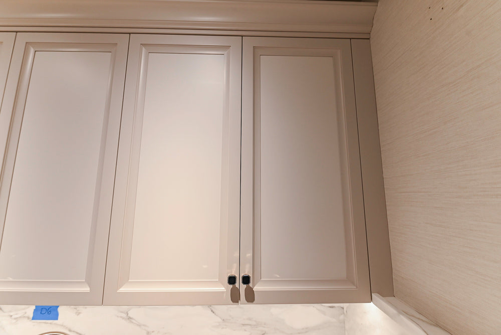 St. Charles Transitional Two-Tone White Butler's Pantry with Calcatta Marble Countertops