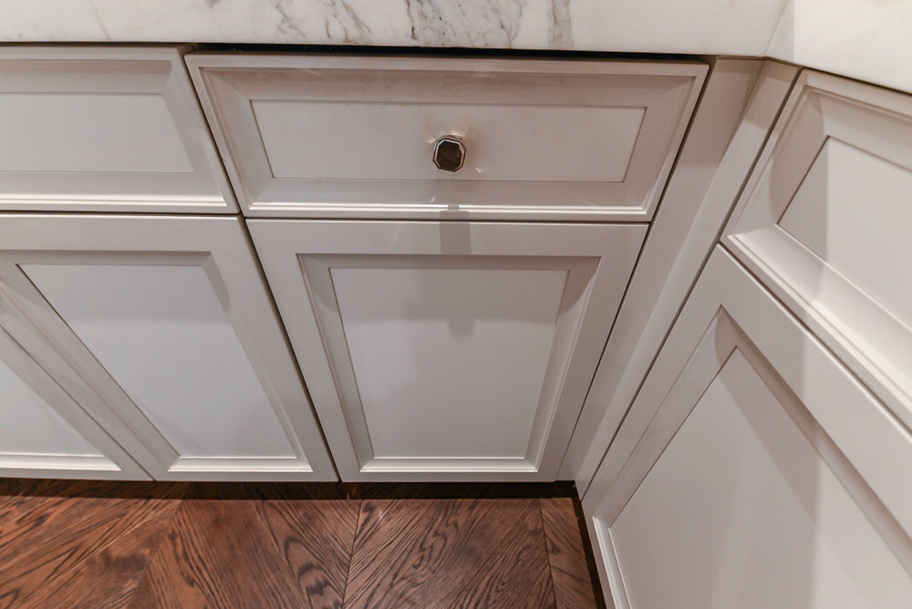 St. Charles Transitional Two-Tone White Butler's Pantry with Calcatta Marble Countertops