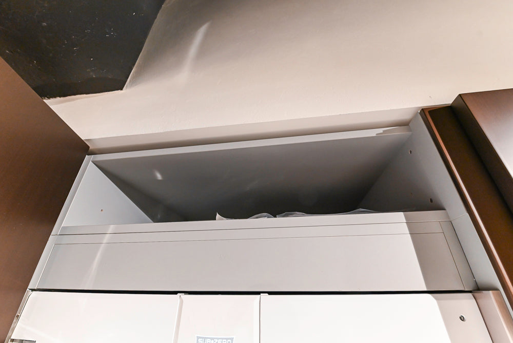 Poliform Artex Glacier White & Moka Modern Kitchen with Marble Countertops and Sub-Zero & Wolf Appliances