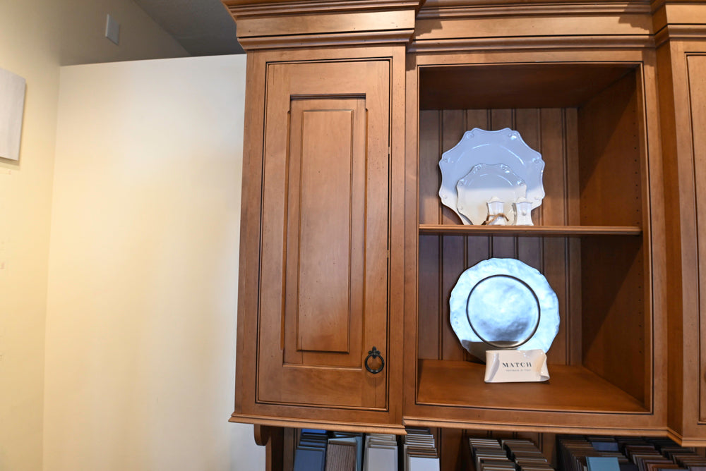 Quality Custom Traditional Freestanding Wooden Hutch