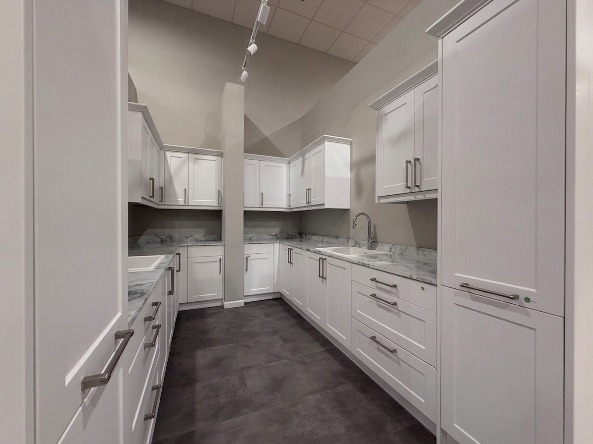 Wren Shaker Classic White Matte Kitchen