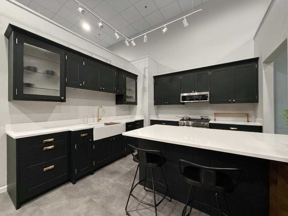 Wren Inframe Shaker Classic Juratek Buckingham Green Matte Kitchen