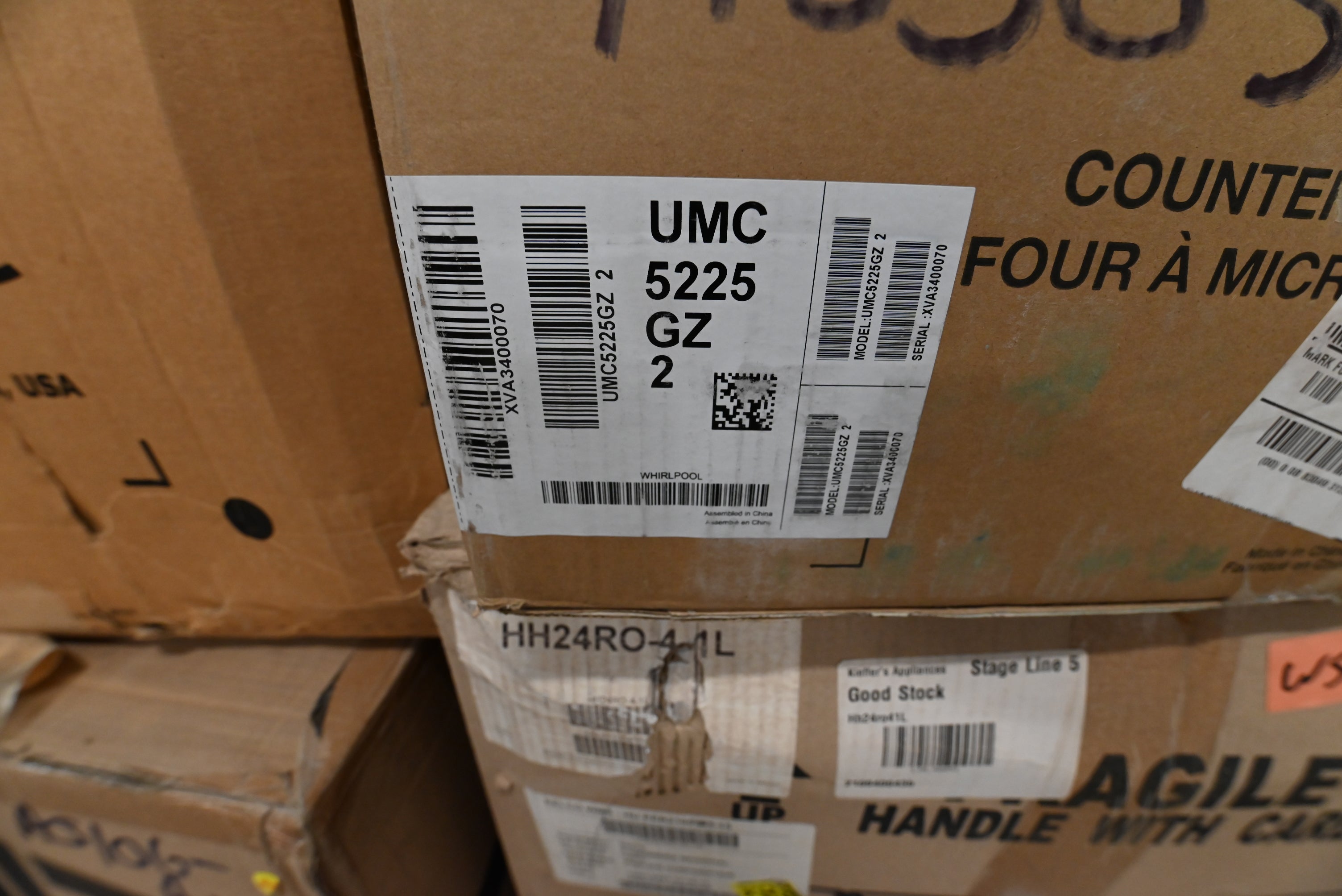 Whirlpool UMC5225GZ 24" Stainless Steel Countertop Microwave