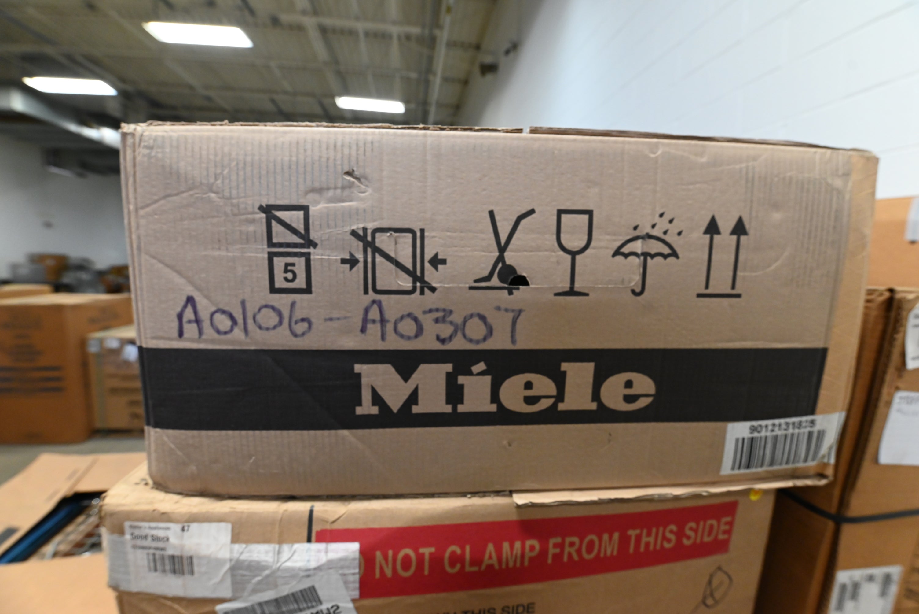 Miele ESW 6880 30" Clean Touch Steel Warming Drawer