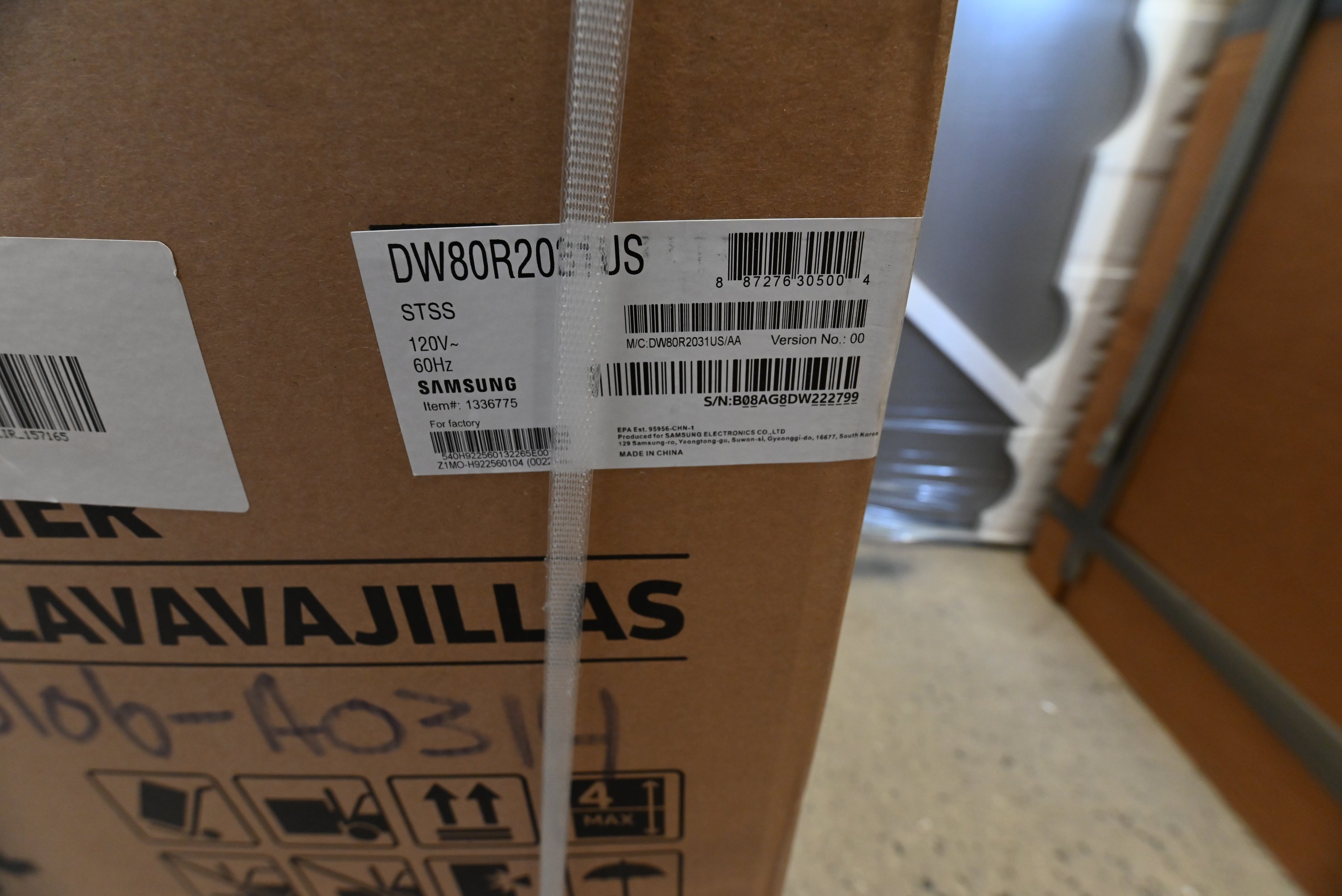 Samsung DW80R2031US 24" Stainless Steel Dishwasher