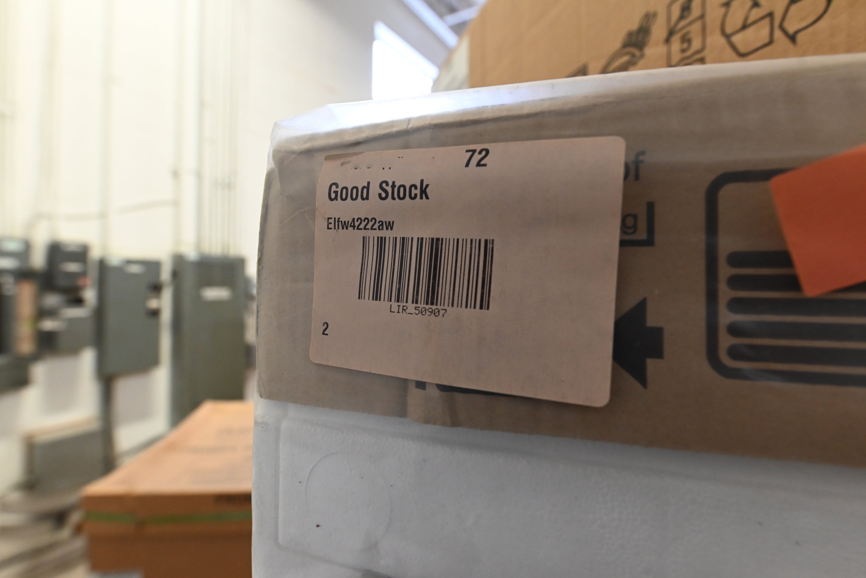 Electrolux ELFW4222AW 24" White Front Load Washer