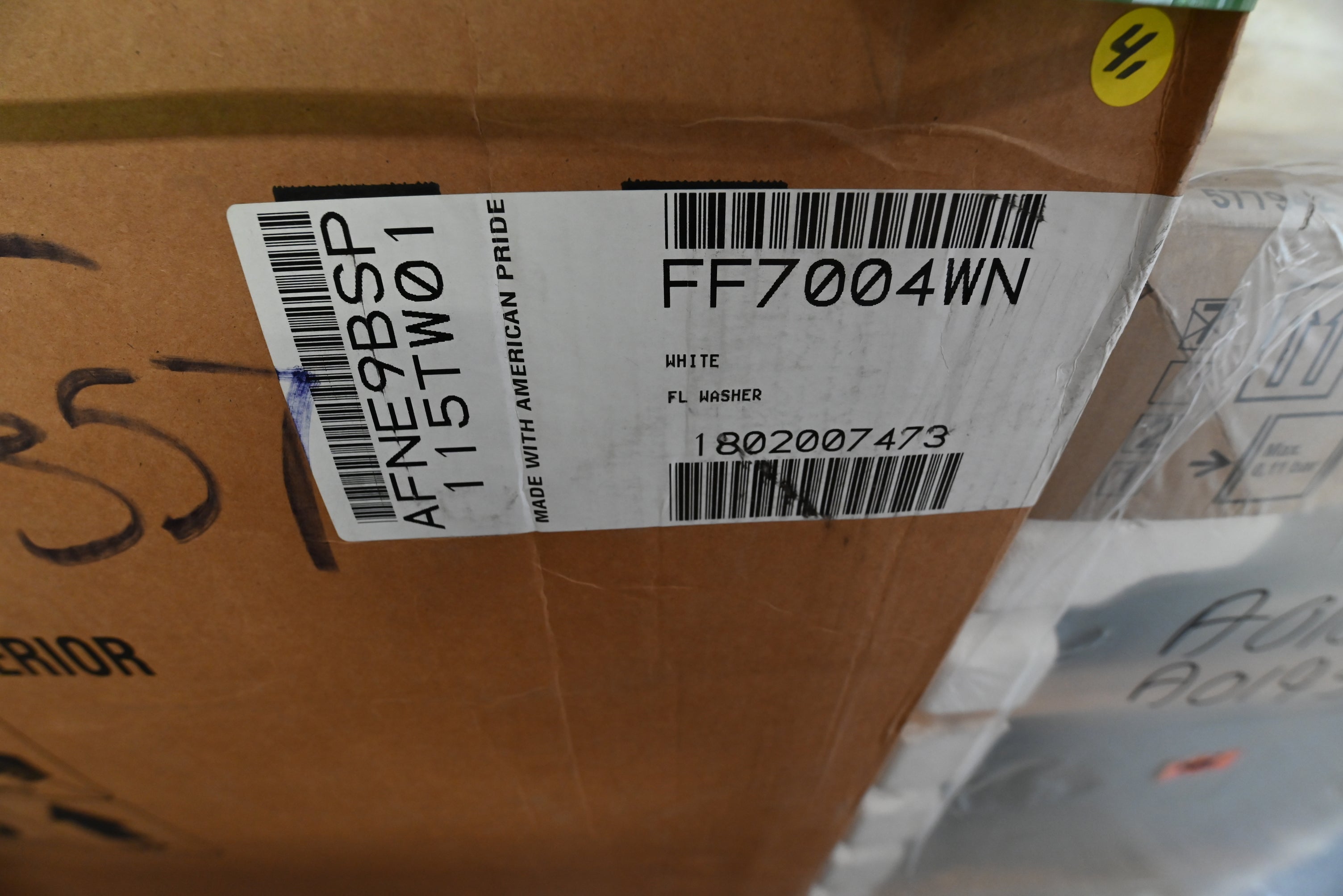 Speed Queen FF7004WN 27" White Front Load Washer