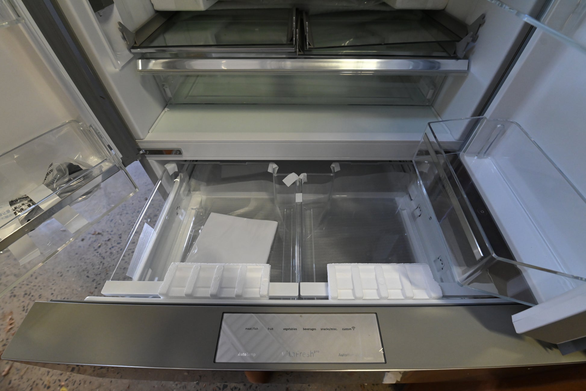 Bosch B36CL80SNS 36" Stainless Steel French Door Refrigerator