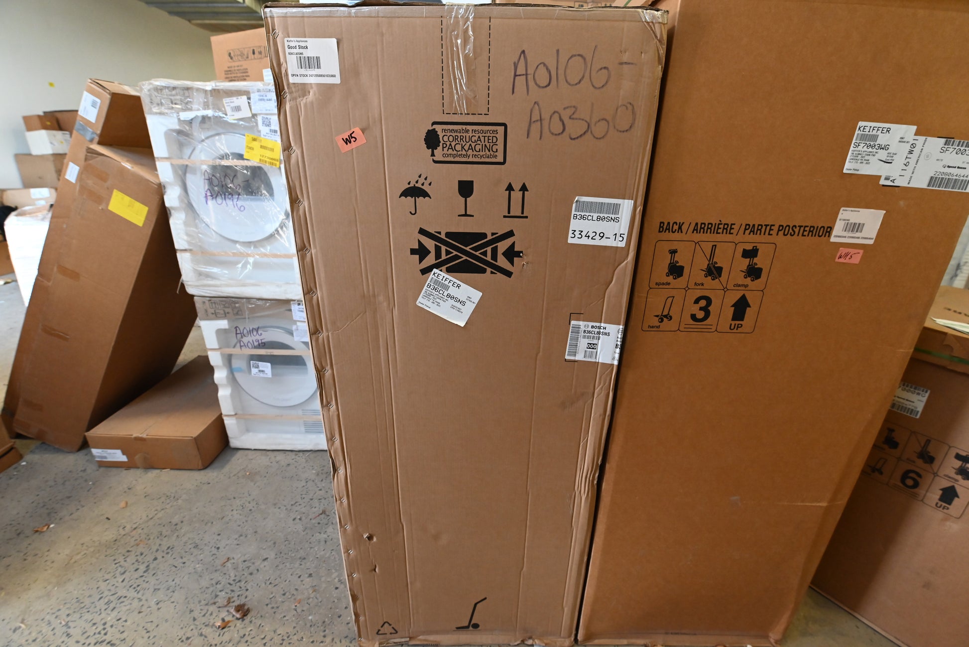 Bosch B36CL80SNS 36" Stainless Steel French Door Refrigerator