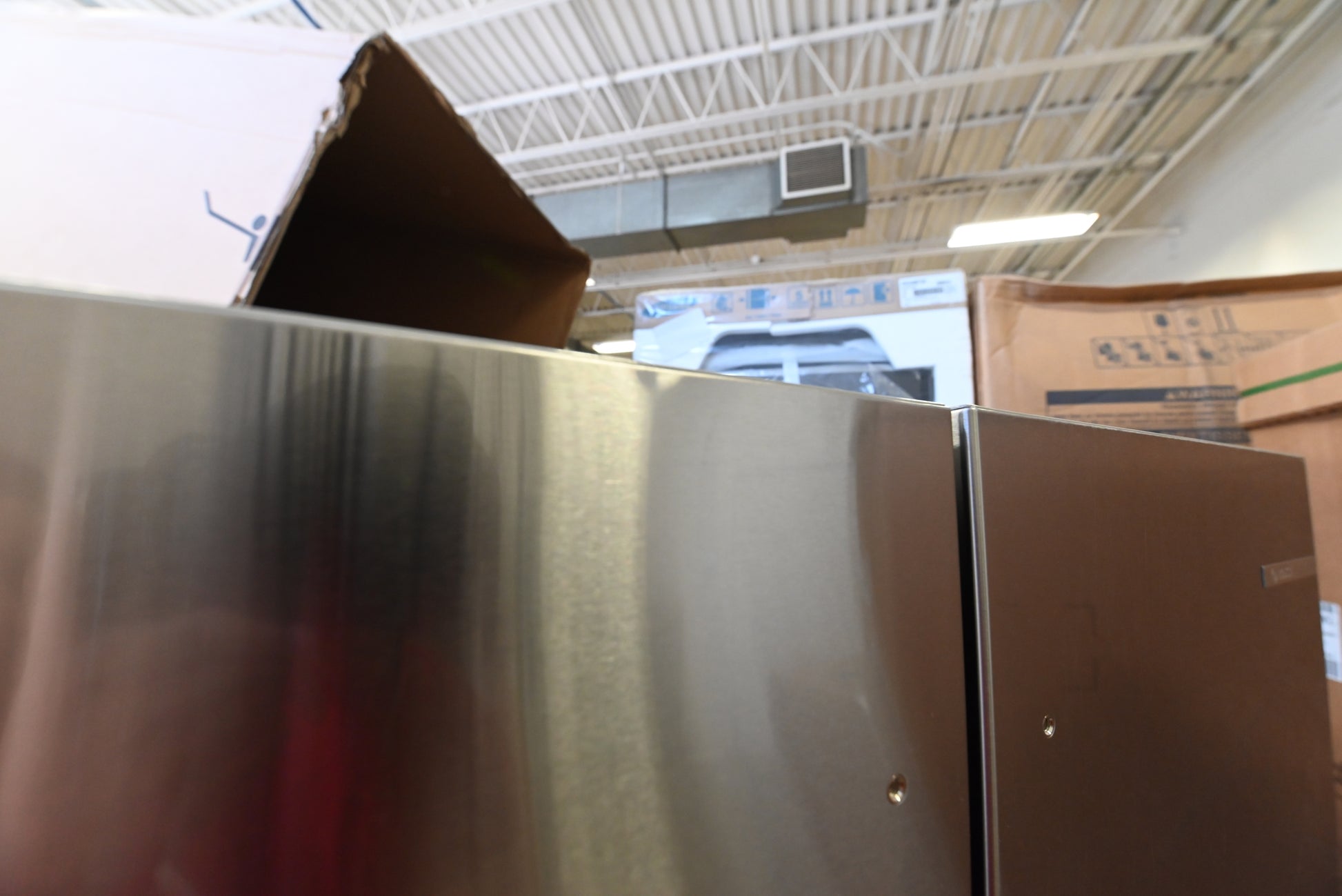 Bosch B36CL80SNS 36" Stainless Steel French Door Refrigerator