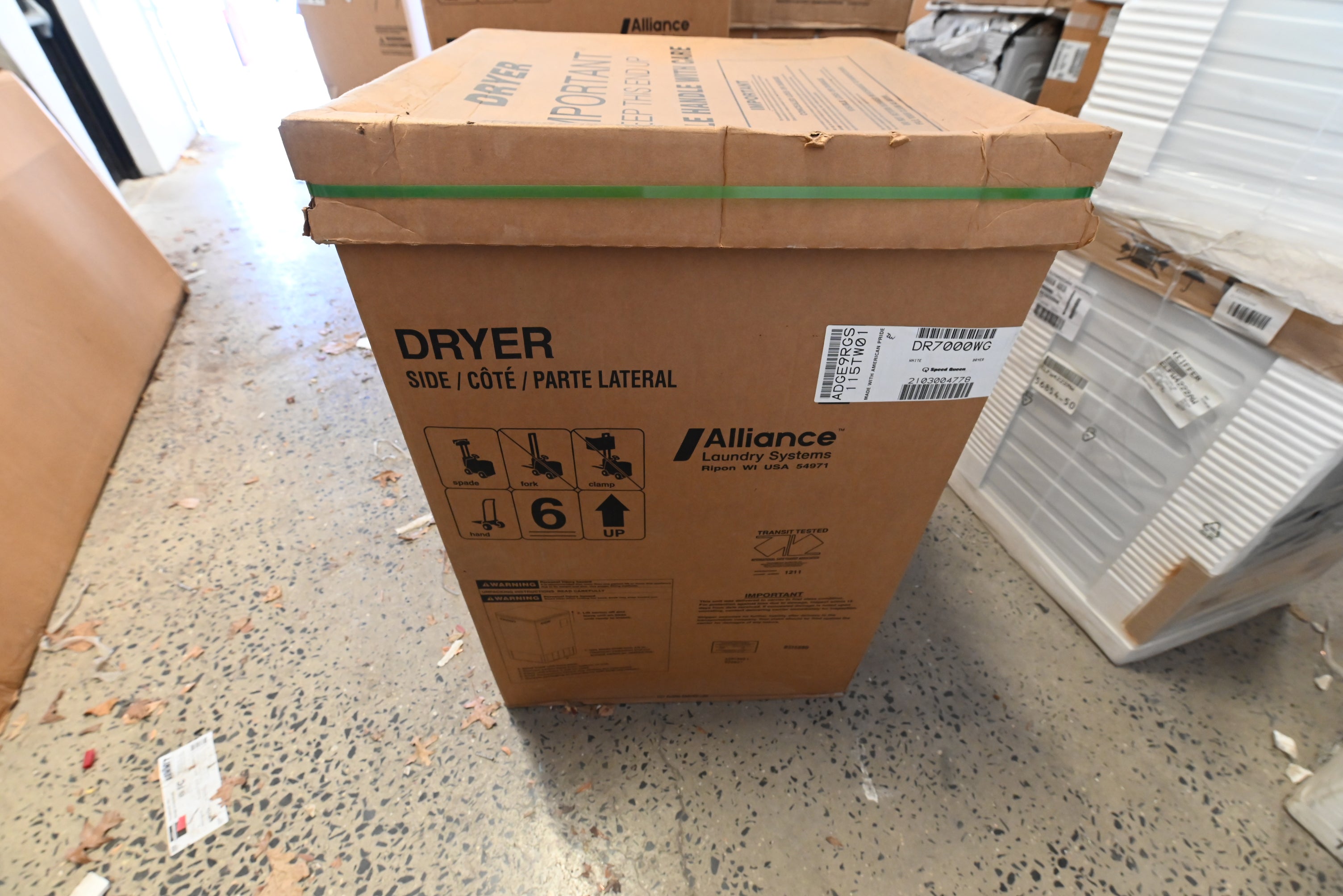 Speed Queen DR7000WG 27" White Front Load Gas Dryer