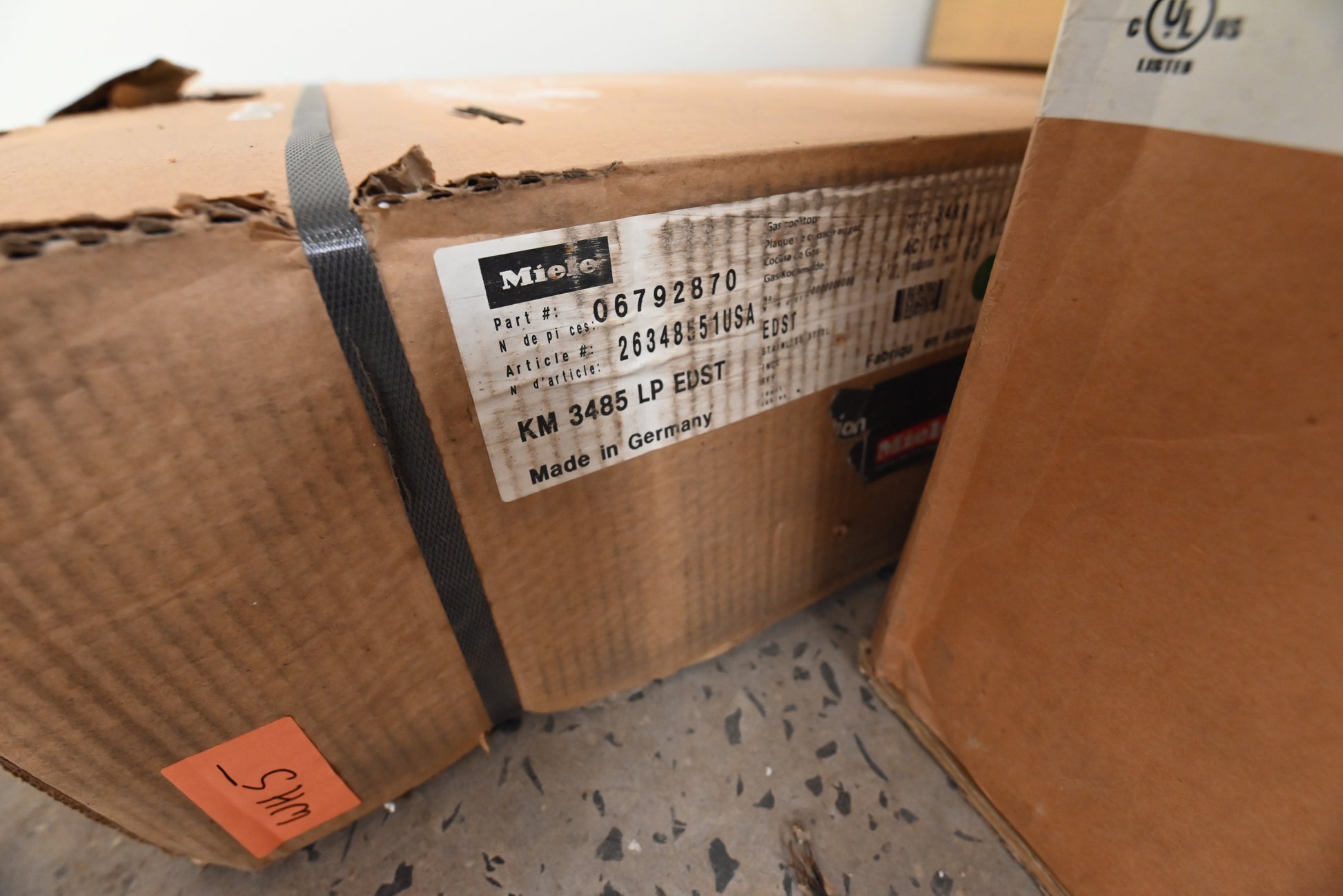 Miele KM3485LP 42" Stainless Steel Gas Cooktop (LP)