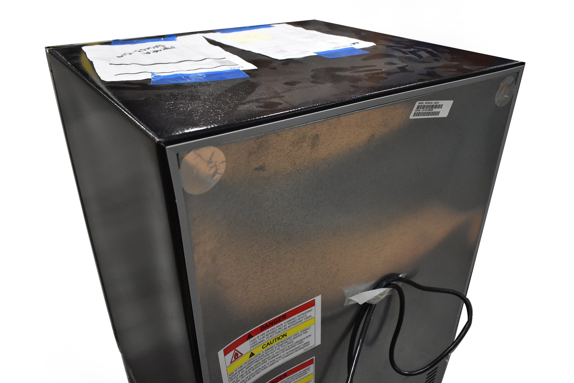 Marvel MPWC424SG31A 24" Stainless Steel and Glass Door Single Zone 48-Bottle Wine Cooler