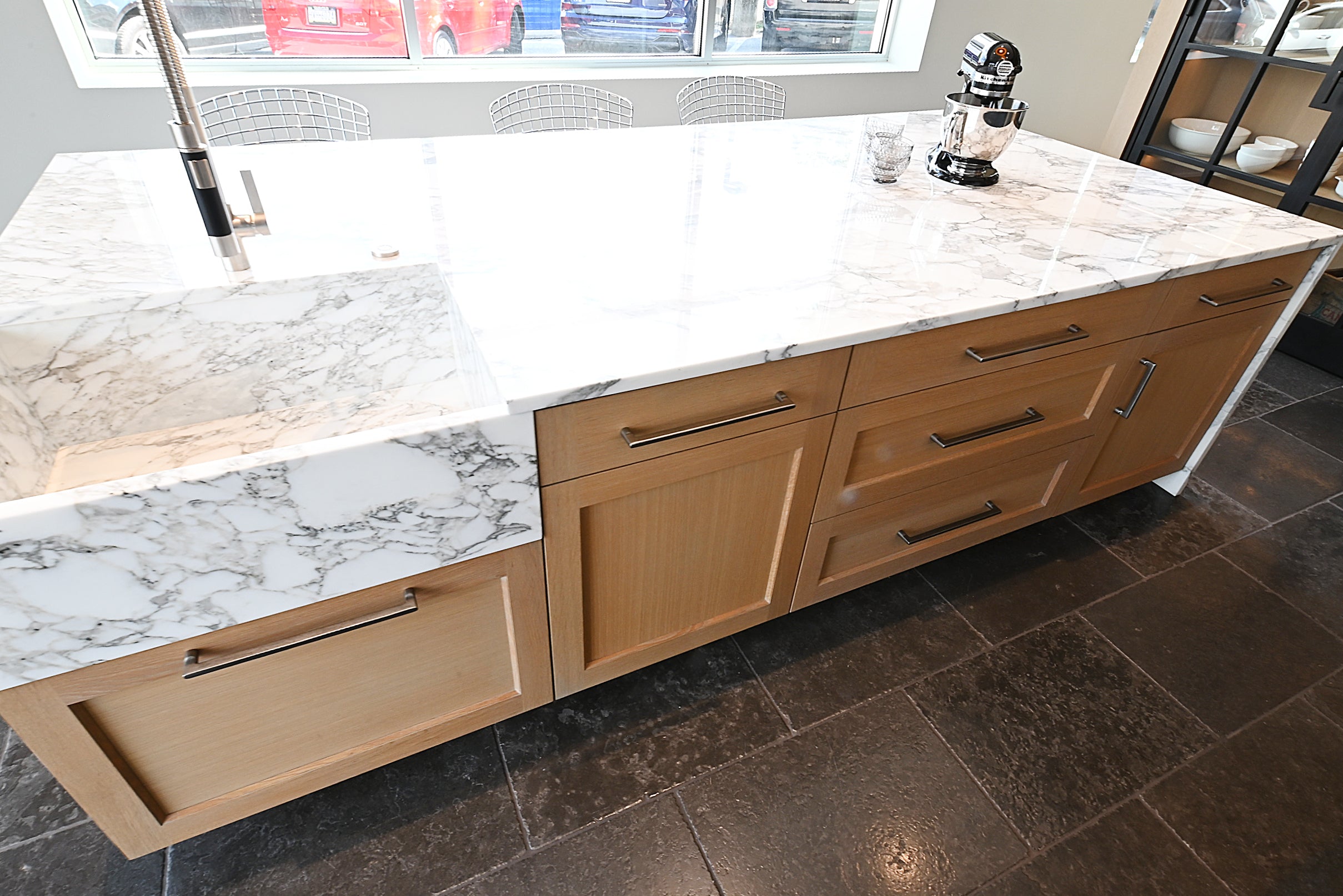 Quality Custom Marble & Onyx Flair Transitional Showroom Display Kitchen