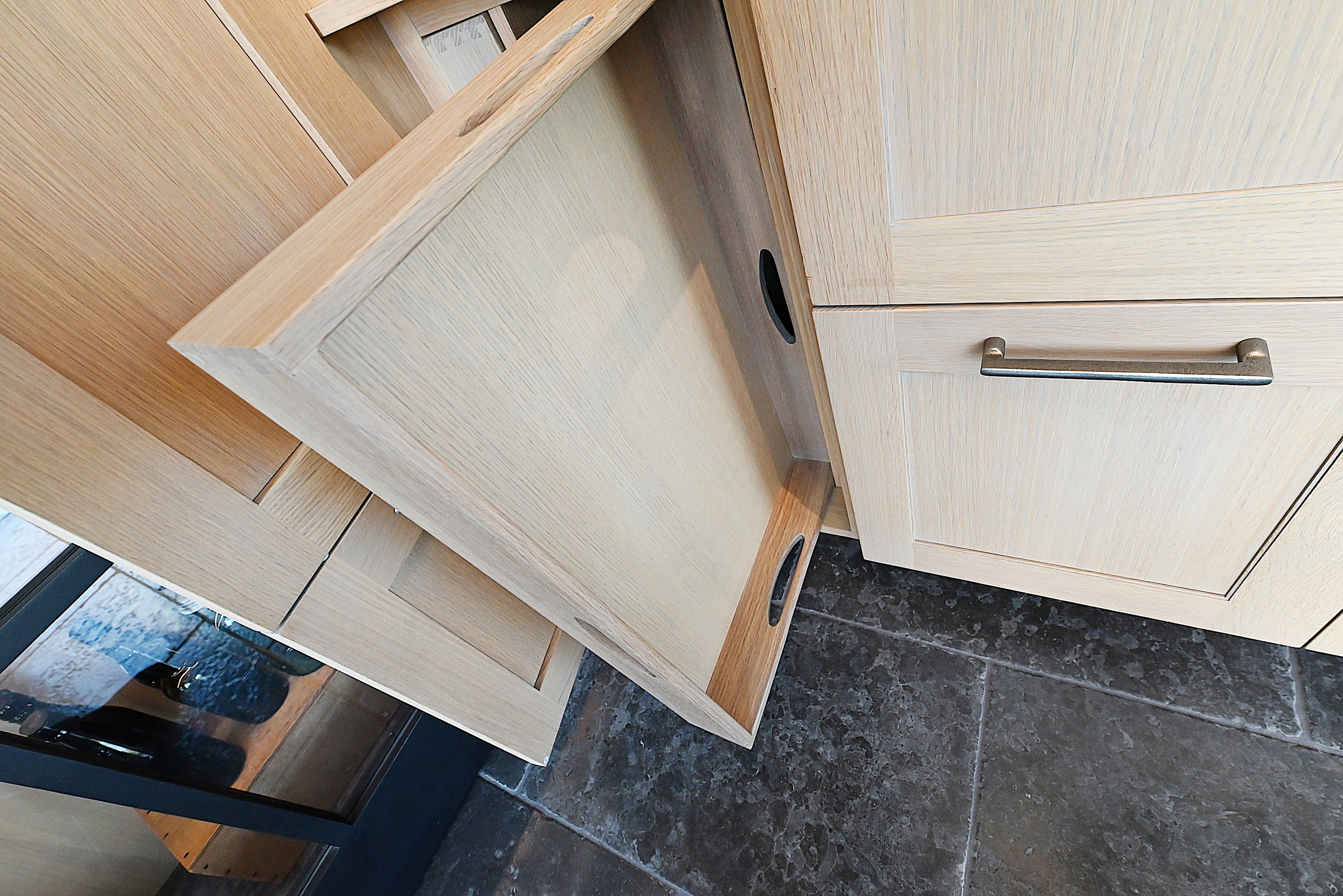 Quality Custom Marble & Onyx Flair Transitional Showroom Display Kitchen