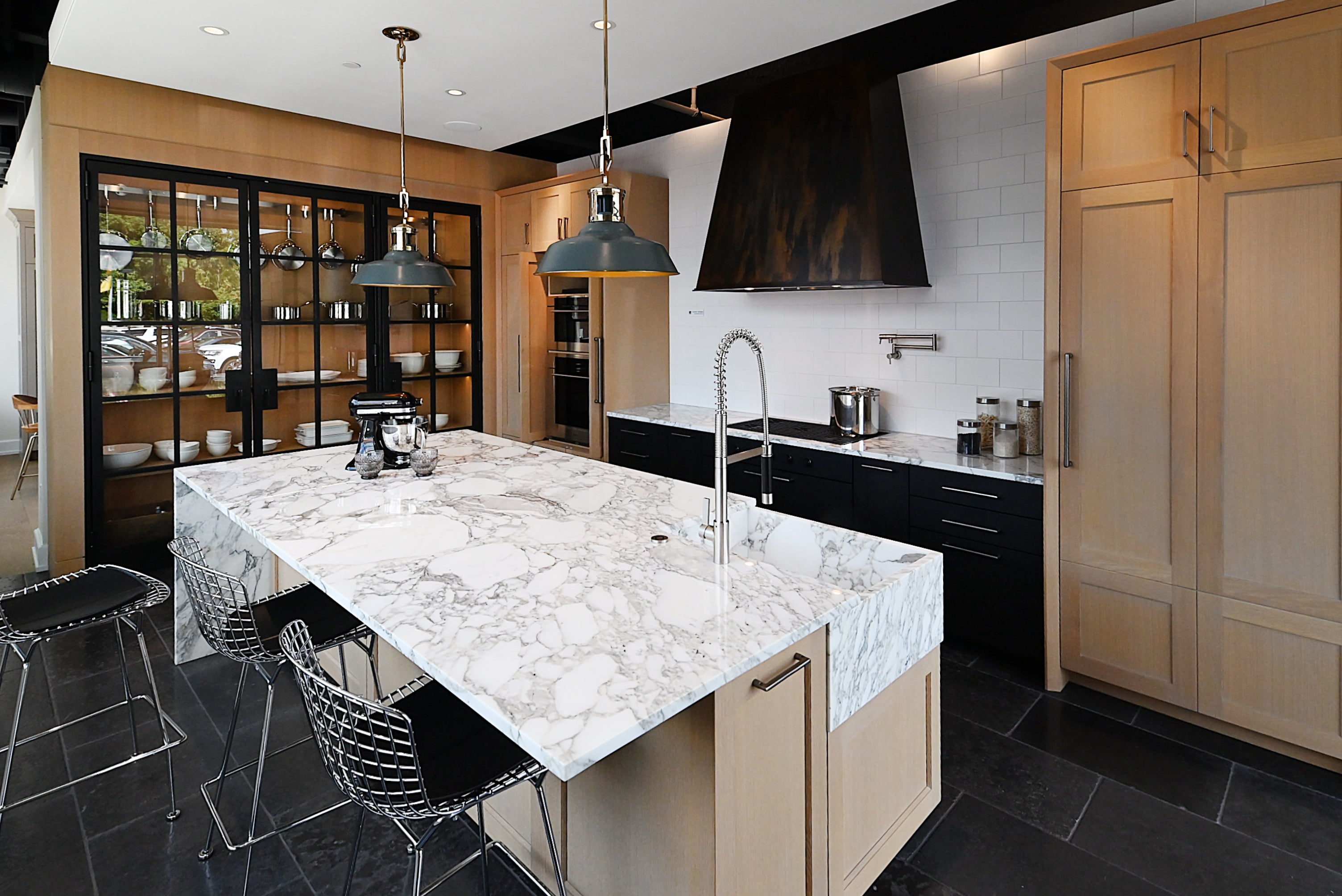 Quality Custom Marble & Onyx Flair Transitional Showroom Display Kitchen